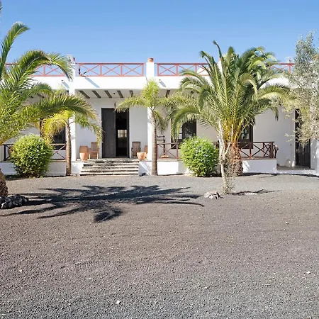 Emblematica - Nº2 Chibusque Дом отдыха