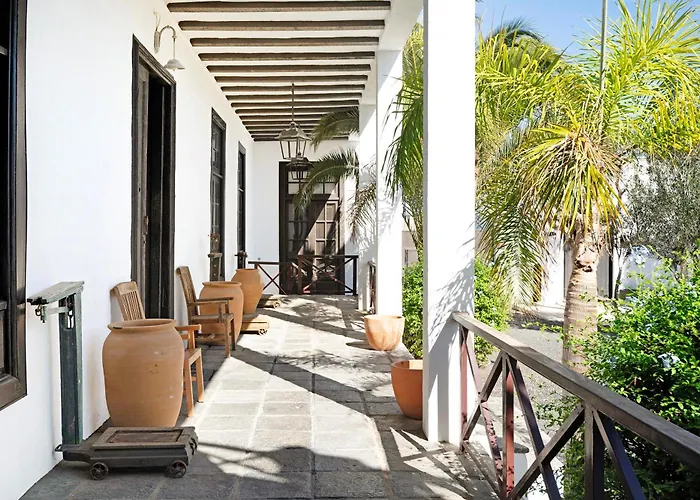 Emblematica - Nº2 Chibusque *